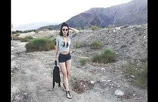 XXX A sexo lésbico selvagem curvatura é fodida