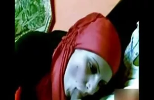 XXX Ladyboy Maroto Masturba-Se No Cam sexo selvagem e violento