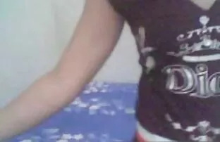 XXX Orgasmos brasileira sexo selvagem de dedos durante o sexo sensual lésbico.