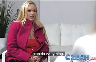 XXX O Shemale sexo quente e selvagem Magricela Liberta Esperma Espesso E Quente.