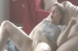 XXX faz com que a sua rata sexo selvagem redtube molhada seja espancada com força.