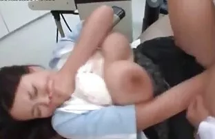 XXX A prisioneira Sarah é fodida na prisão ao xvideossexoselvagem estilo POV.
