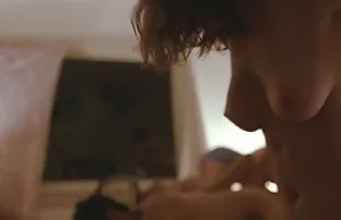 XXX Dançarina do ventre nua com Mamas grandes e orgásticas e sexo oral selvagem final do orgasmo