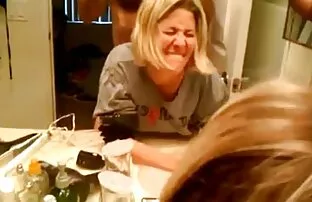 XXX Uma Asiática Ordinária masturba-se com sexo. sexo selvagem putaria